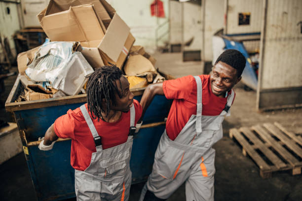 Best Estate Cleanout Services  in Chinook, MT